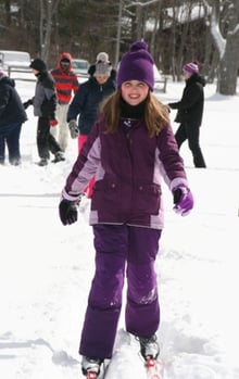 girl skiing